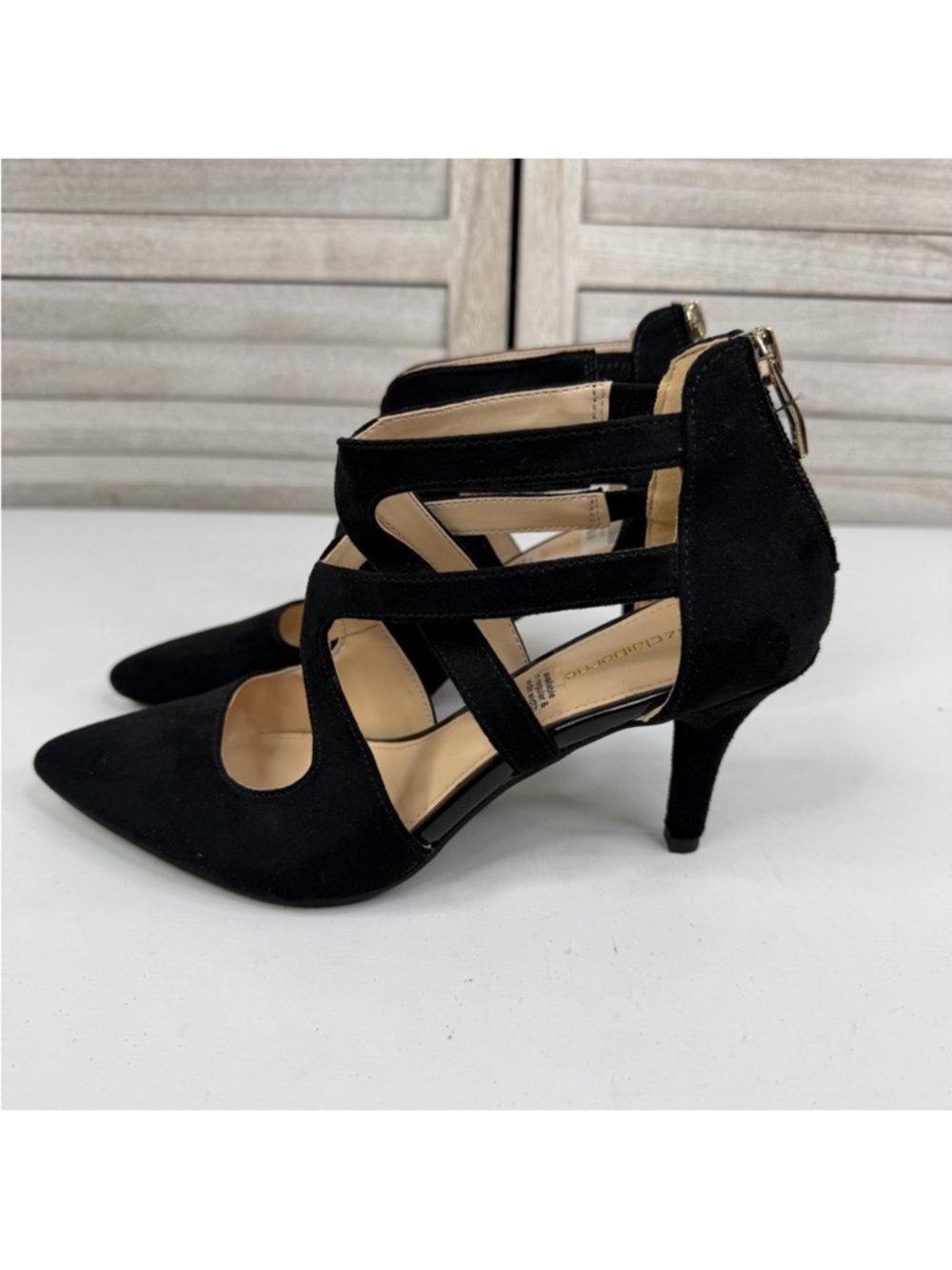 LIZ CLAIBORNE Women's "Helen" Black Strappy Back Zip Heels-6